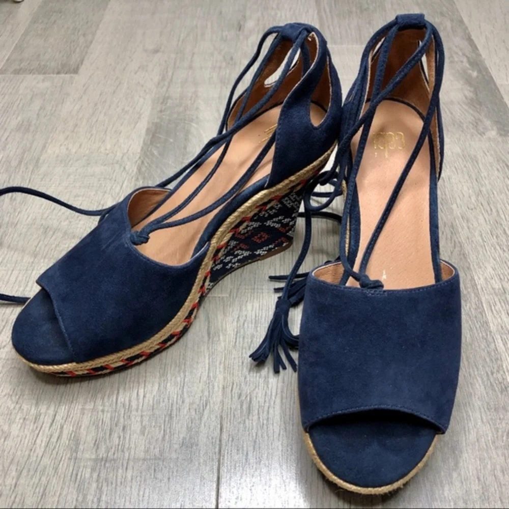 Cabi Isla leather espadrille ankle‎ tie wedge size 6 navy embroidered